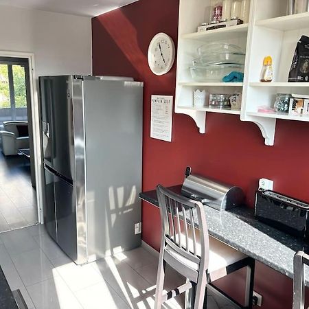 Appartement Confort Avec Balcon - Champigny Extérieur photo