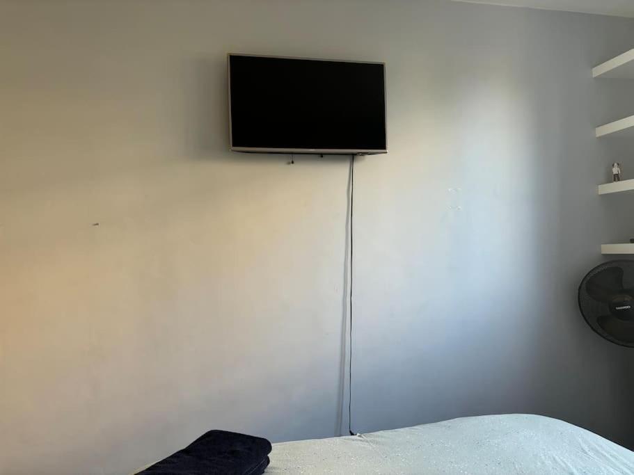 Appartement Confort Avec Balcon - Champigny Extérieur photo